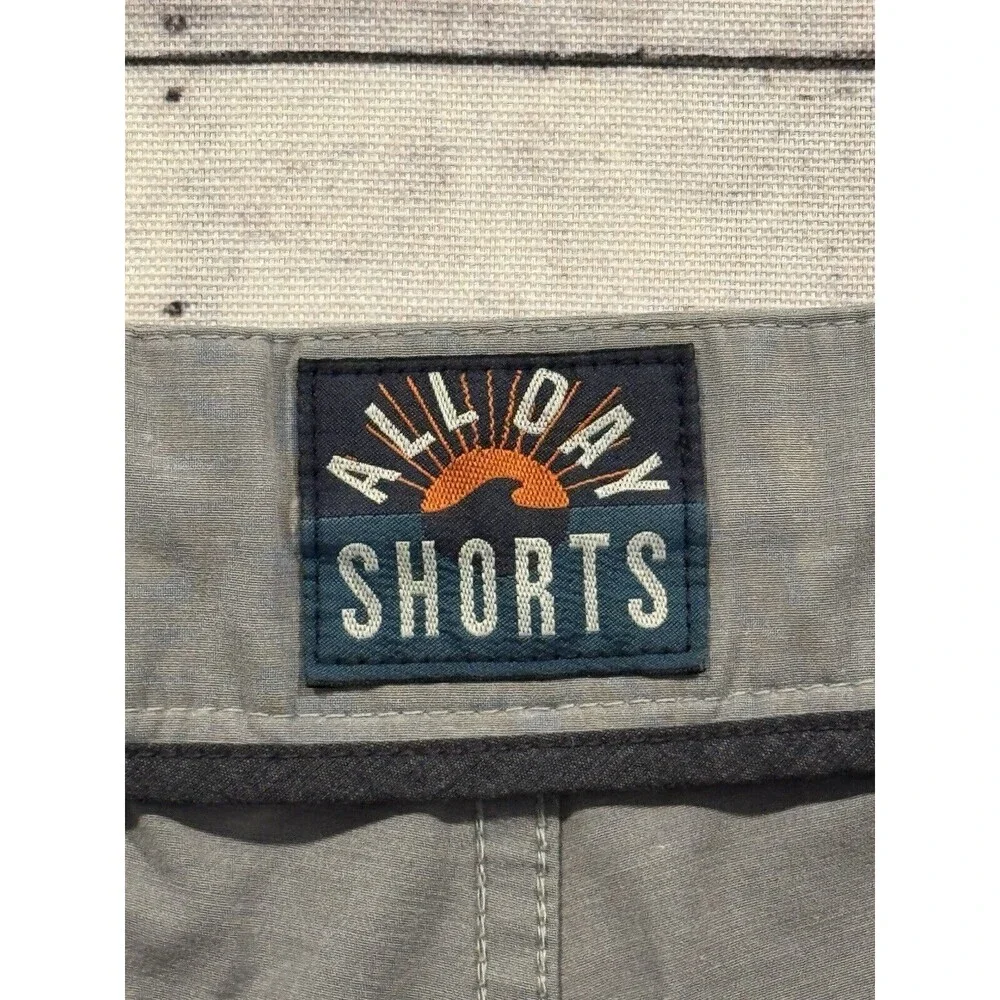 FAHERTY Mens All Day Shorts Sz 38 Heather Gray Stretch Drawstring Zip Pocket